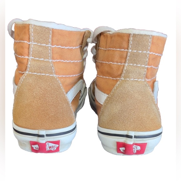 Vanz  athletic  Shoes unisex, tan color in good condition. - Picture 3 of 7